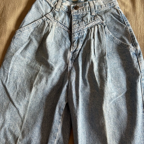 NWT Vintage Jeans -- BlueZone - Picture 3 of 4